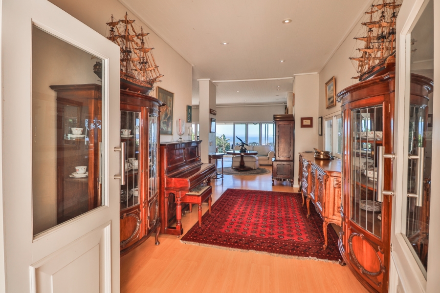 To Let 4 Bedroom Property for Rent in Lower Robberg Western Cape